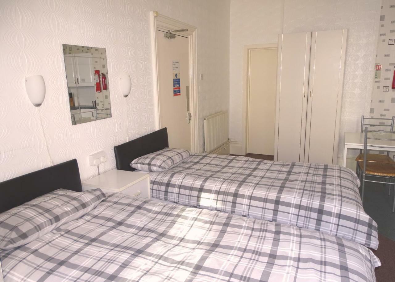 בלקפול Beeton Villas Holiday Apartments מראה חיצוני תמונה