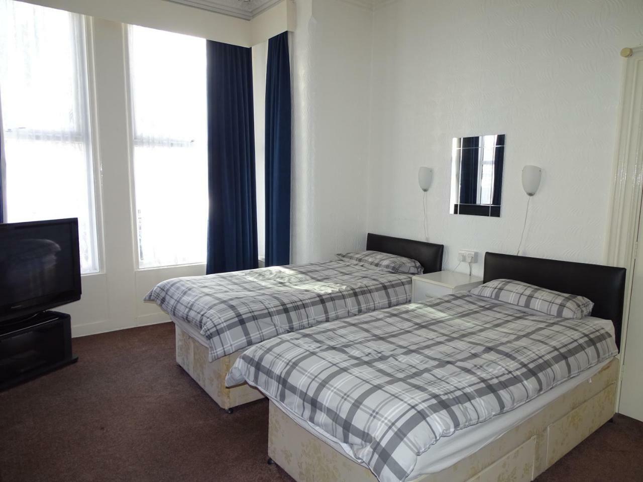 בלקפול Beeton Villas Holiday Apartments מראה חיצוני תמונה