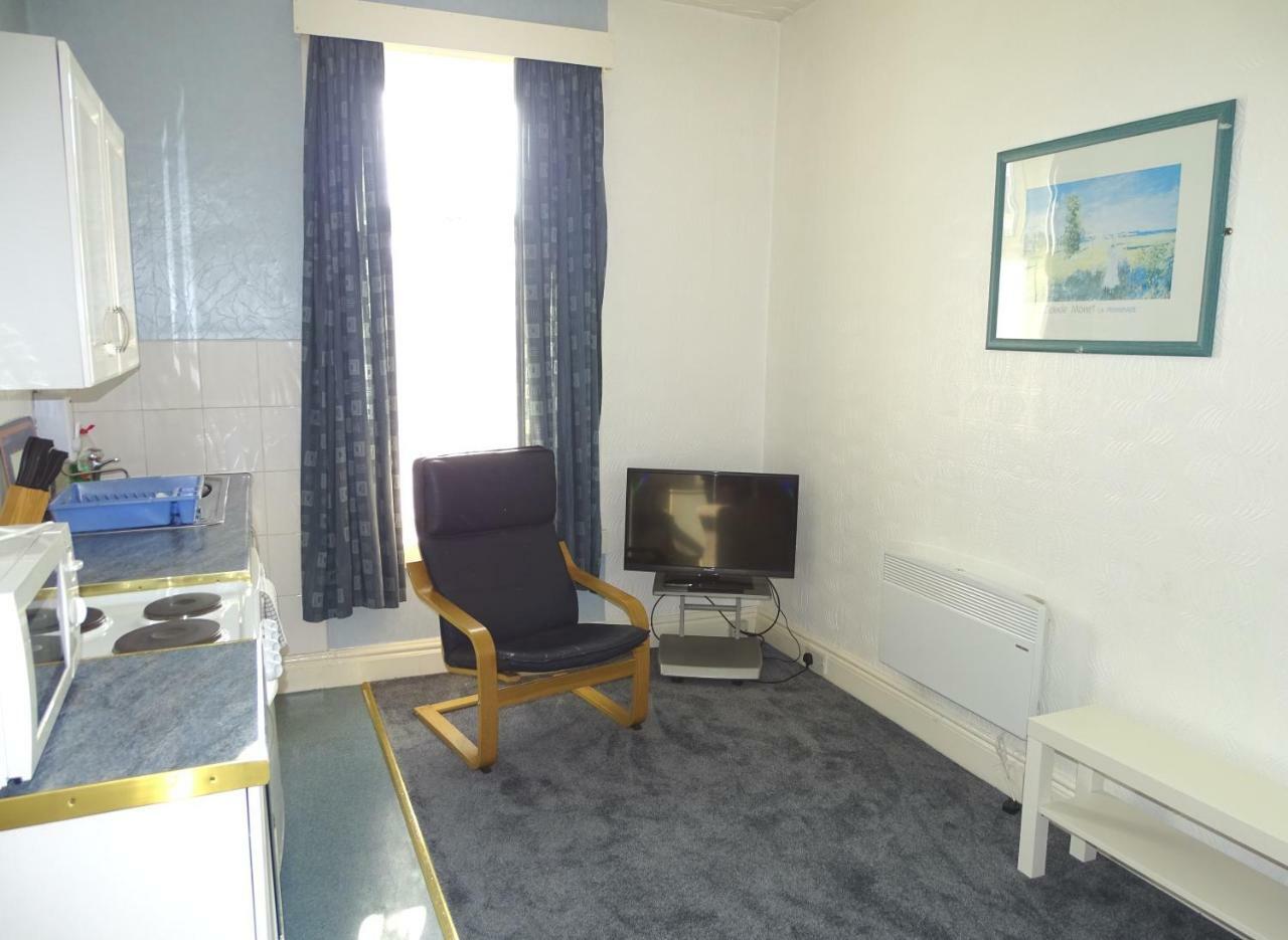בלקפול Beeton Villas Holiday Apartments מראה חיצוני תמונה